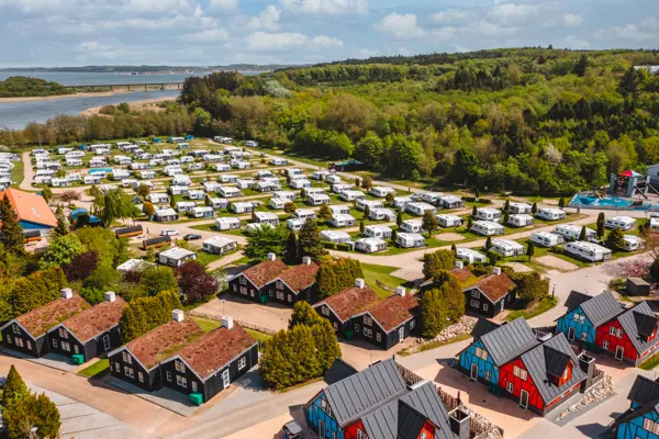 /media/jacjhvas/dronebilleder-ferie-fora-r-21_2500px.jpeg?v=1d9f8309b6b7610