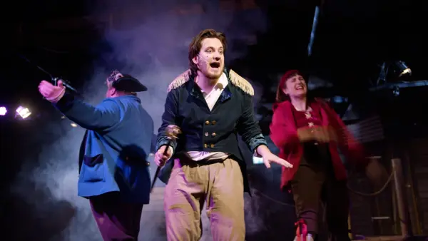 /media/yipl2dgw/piratshow_2023_13.jpg?v=1d9f6d5b54f2470