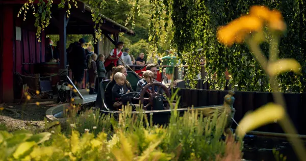 /media/zpinrjxt/feriecenter_blomsterpark_jesperhus_030_1920px.jpeg?v=1da099fc246f090